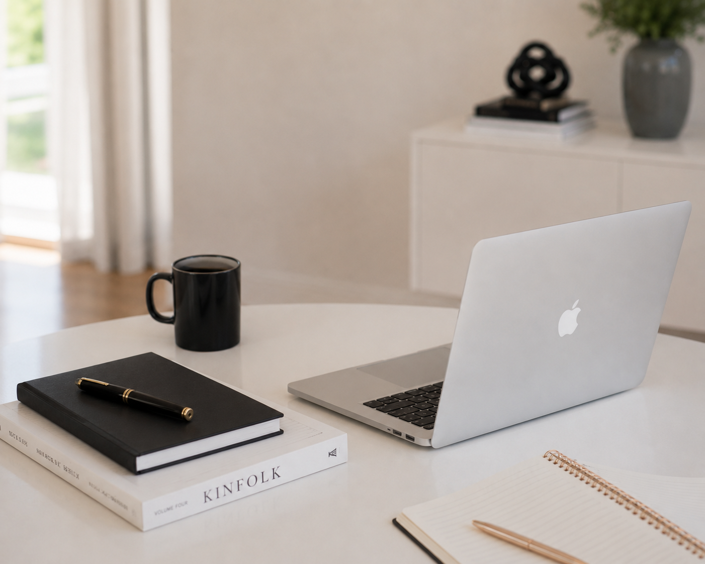 Elegant workstation; Calgary change management consultant.